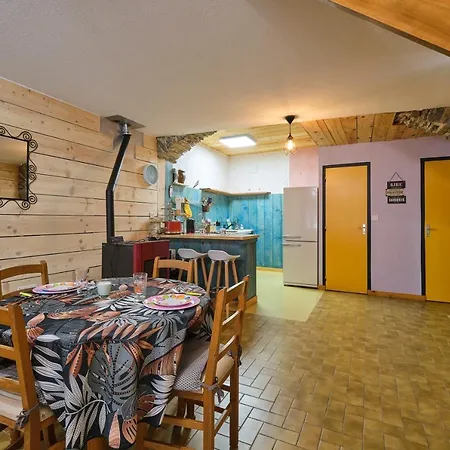 Casa de Férias La Maison Occitane - Charmante Maison Pour 4 Caunes-Minervois